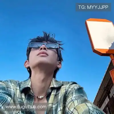 尹滢骊